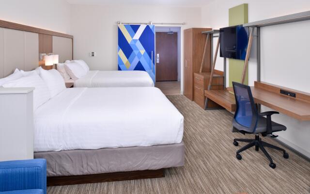 Holiday Inn Express & Suites Madison, an IHG Hotel