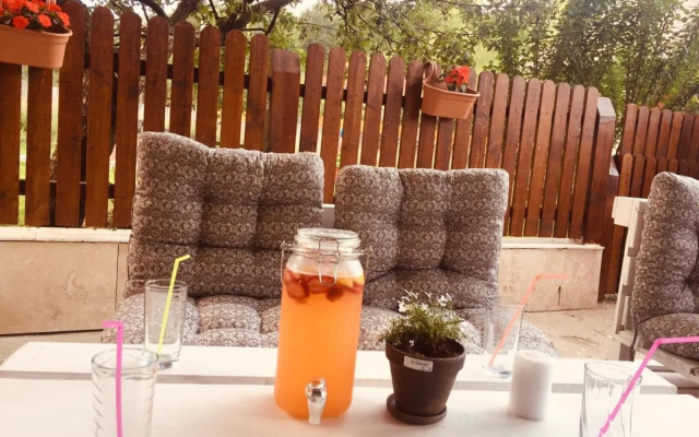 Pensiunea Anotimpuri by Casa Sandu