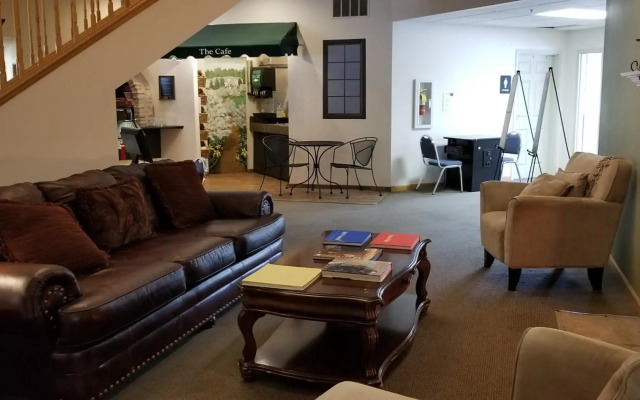 Brook Pointe Inn