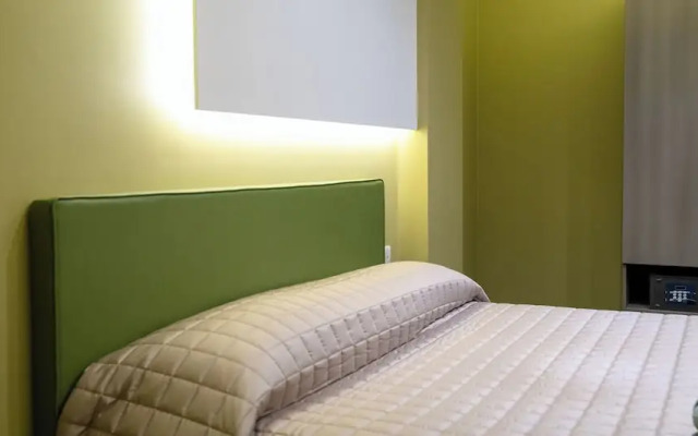Opera Hotel