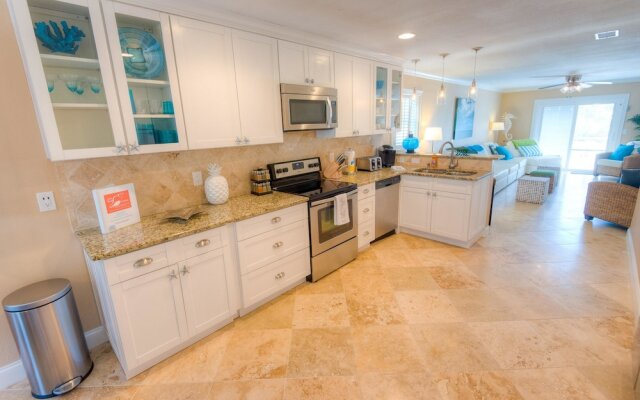 Pineapple Key Apartment 4