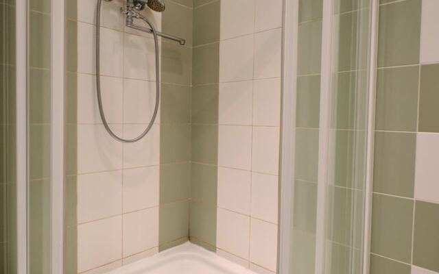 Апартаменты Center City, Малая Садовая