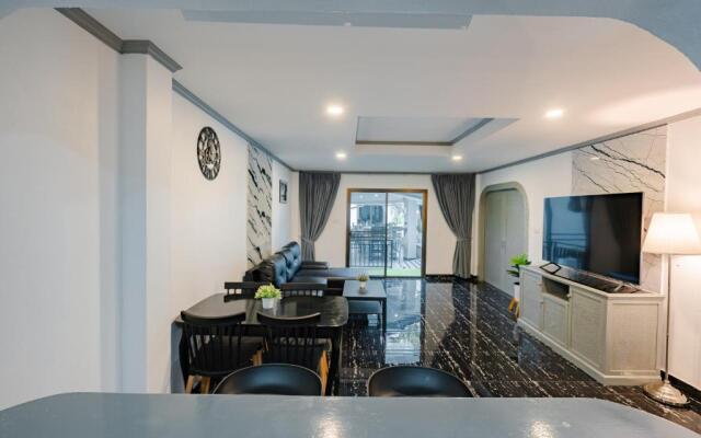 DEL MAX resort Pattaya