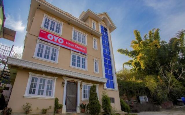 OYO 302 Hotel Classic