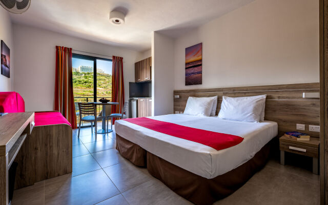 Luna Holiday Complex
