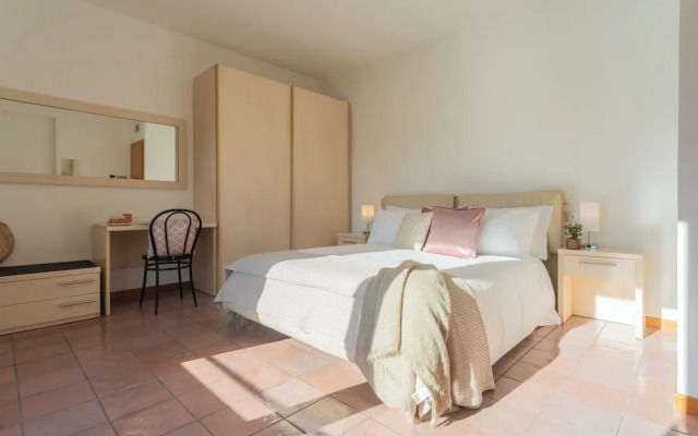 The Secret Lake View by Rent all Como