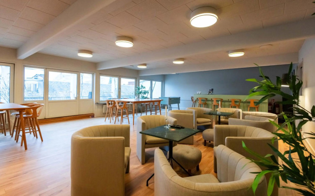 Hotel Maritime
