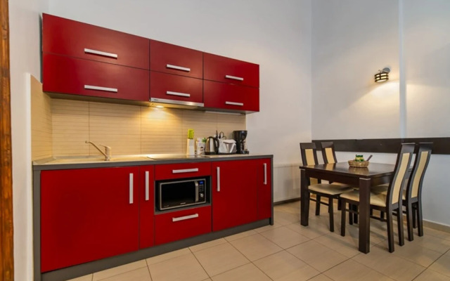 Select City Center Apartments Braşov