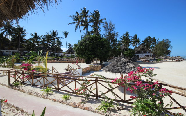 Paradise Beach Resort