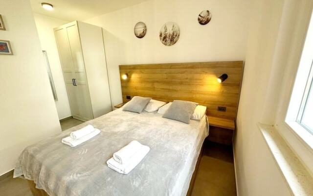 Martina - Large and Comfortable Apartments - SA2