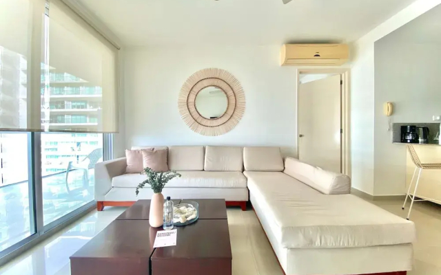 w Impeccable 2BR w Charming Balcony in CTG - Apartment in Cartagena - Photo 5