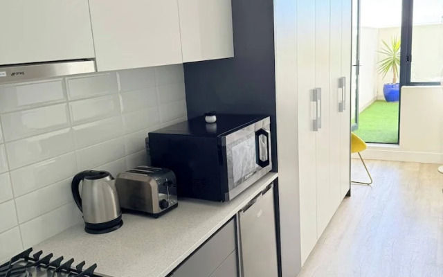 Chick and Luxurious Studio