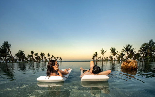 Bliss Hoi An Beach Resort & Wellness