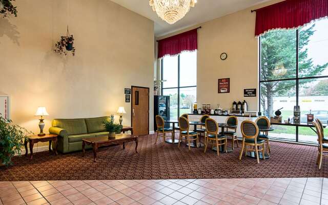 Econo Lodge Andrews Air Force Base