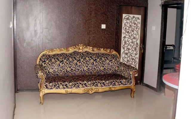 Raviz Inn