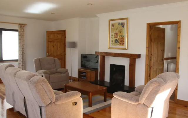 Galway Bay Lodge