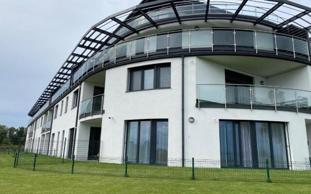 ROYAL SUN - lakeside luxury studio flat at Balaton