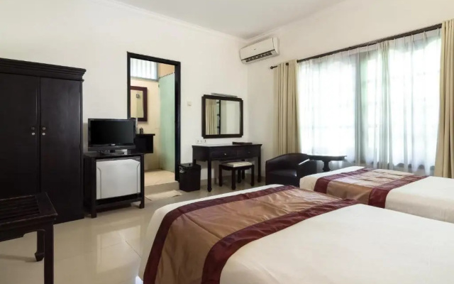 Sarinande Hotel