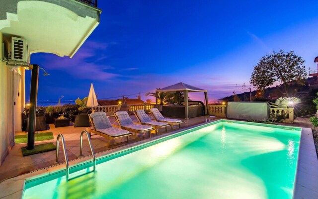 Amazing Home in Bregi With Sauna, Wifi and 4 Bedrooms