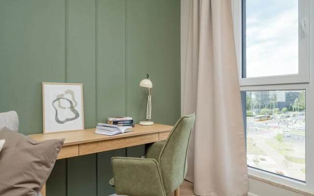 Legnicka Modern Apartment by Renters