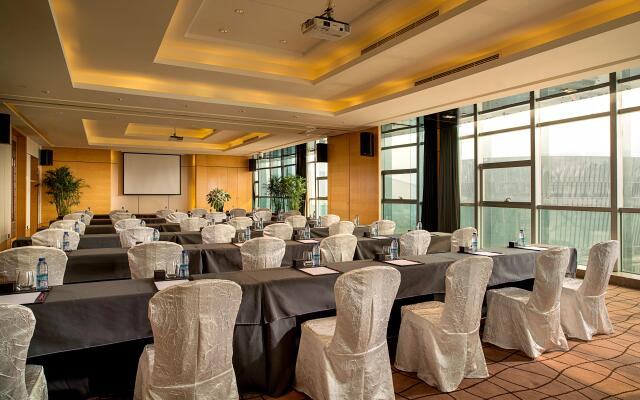 Expo Center Hotel