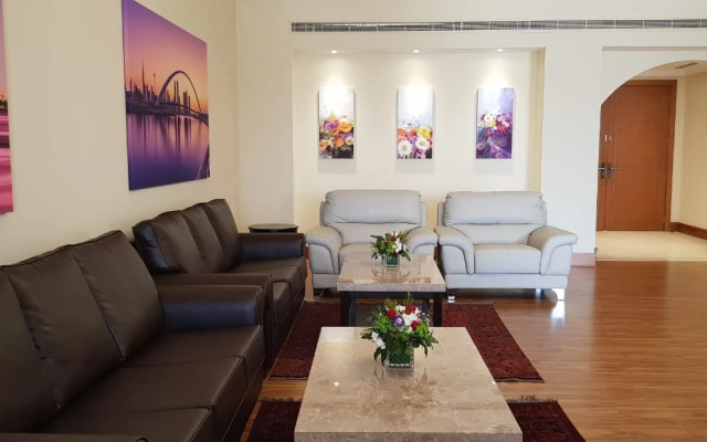 Barsha Gardens By J5 Holiday Homes
