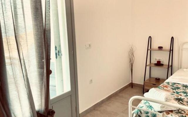 Endless Blue Private Cycladic house with sea view