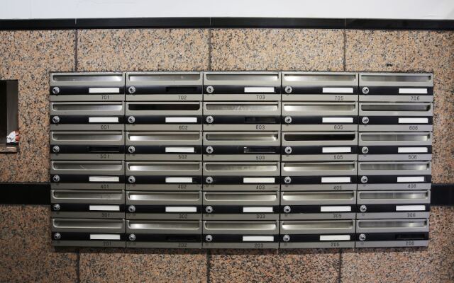 Grand Court Namba 206