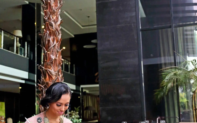 Amaroossa Cosmo Jakarta