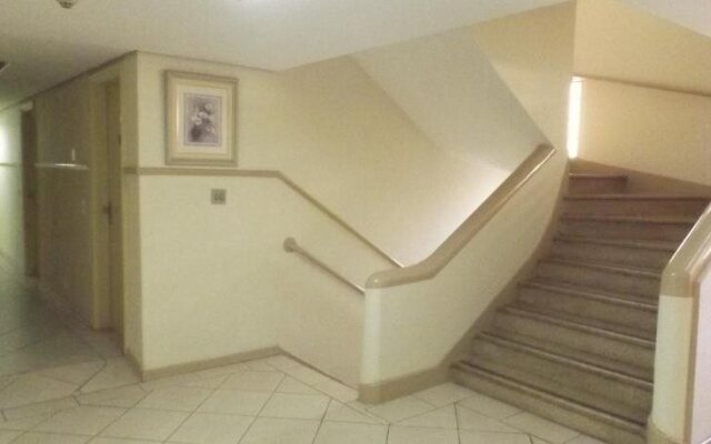 Martha Office Hotel