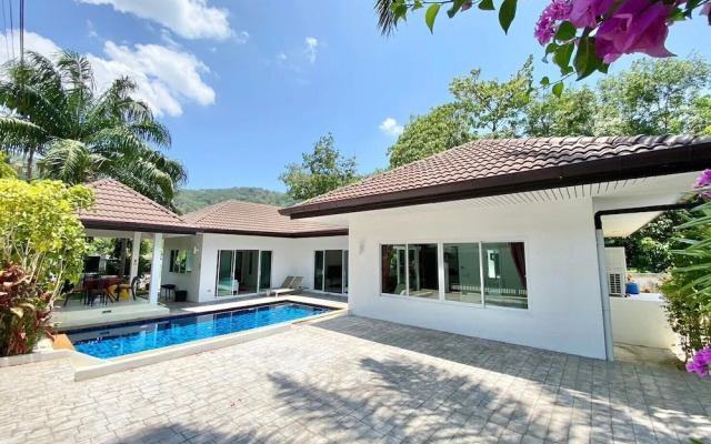 4 Br Private Pool Villa GA