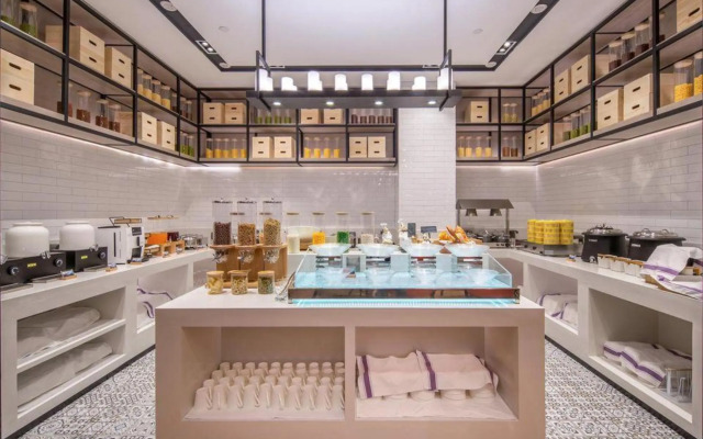 Echarm Hotel (Nanning Convention Center Jinhu Square Subway Station)