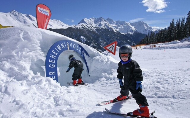 Modern Apartment In Kappl Near Ski Area