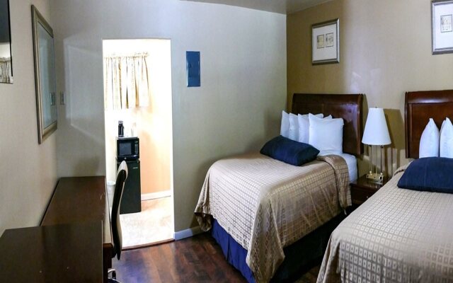 Abram Inn & Suites