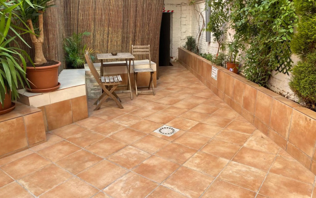 Comfortable renovated flat, WiFi!