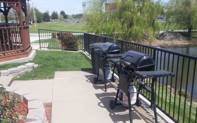 Candlewood Suites Springfield by IHG