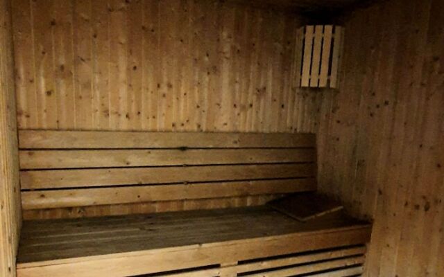 2 Bedrooms Apartment in Marina Diamond 4