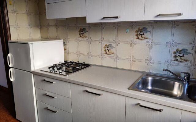 Comfy Flat Near the Beach