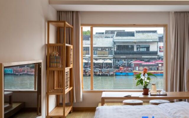 Floral Hotel · Dongjing hotel