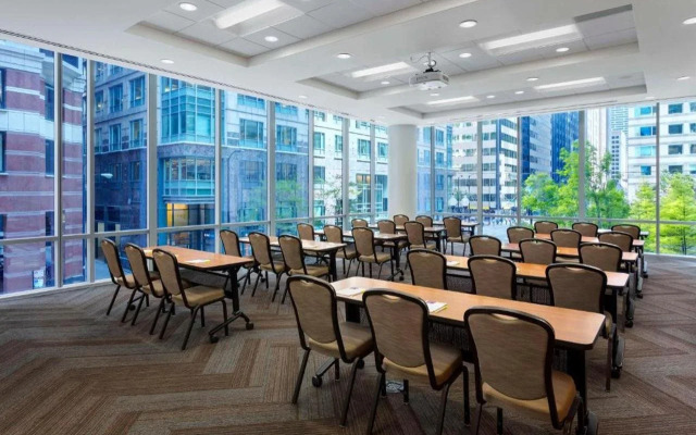 Hyatt Place Chicago/Downtown - The Loop