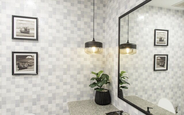 Bania Boutique House