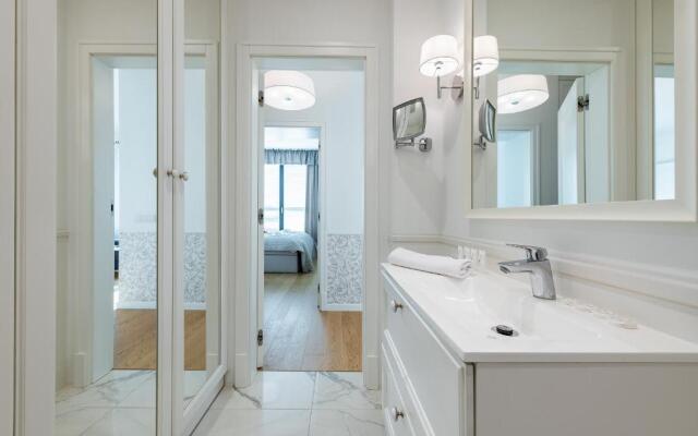 Okęcie Lotnisko Lirowa 24 Serviced Apartments P&O