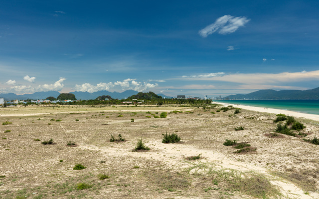 Sheraton Grand Danang Resort & Convention Center