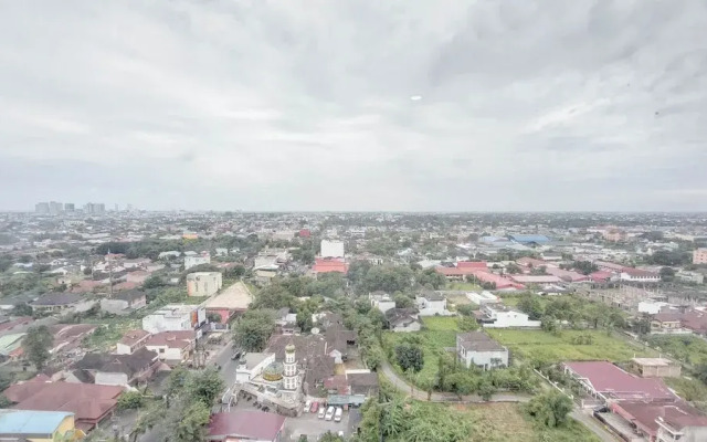 Relaxing Studio Apartment at Mansyur Residence