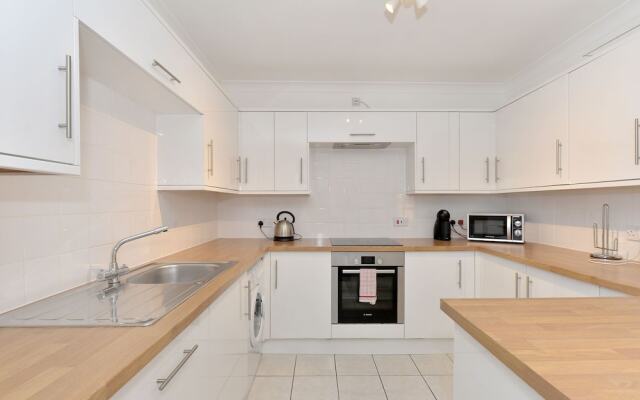 City View Apartment in London near Knightsbridge