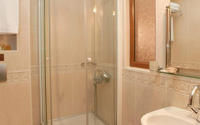 Dersaadet Hotel - Special Class