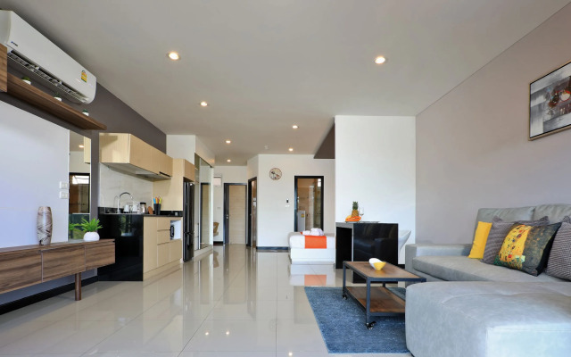 Nai Harn Condominium