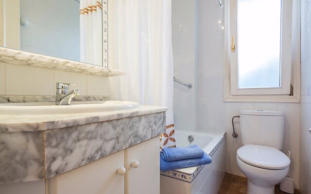 Club Sevilla I / Manzana I