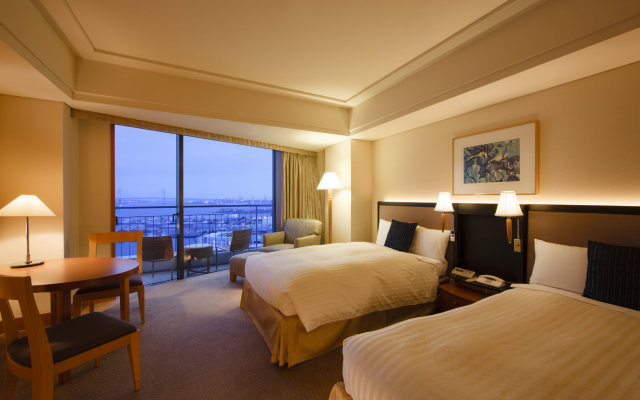 The Yokohama Bay Hotel Tokyu