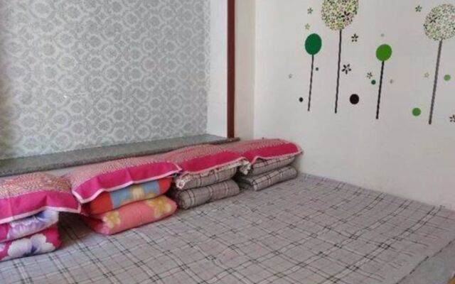 Snow Valley International Hostel